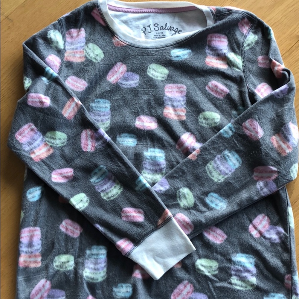 Macaroni Fuzzy PJ Top